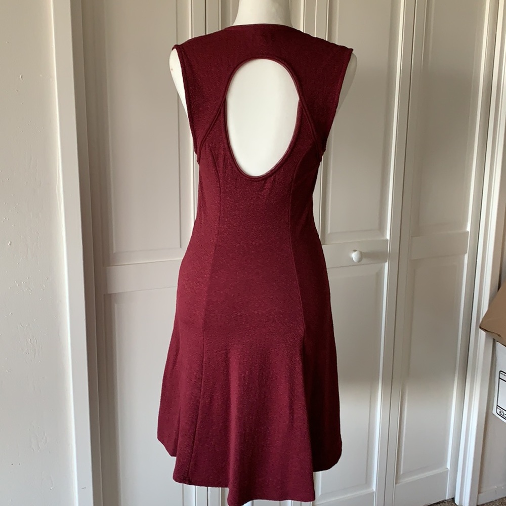 Silence + Noise textured skater dress - Picture 4 of 6